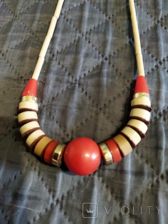 Beads with red and beige beads, photo number 4