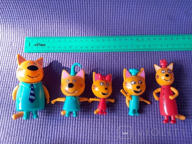 Набор небольших забавных игрушек 24 в лоте, фото №10