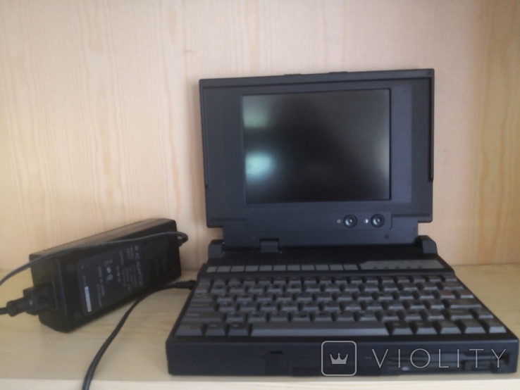 Ноутбук ME 386SX, начало 1990-х, фото №2