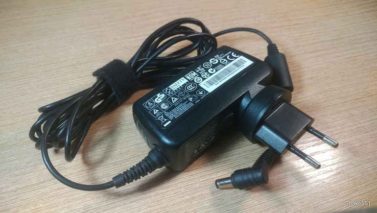 Блок питания Leader Electronics 19V 2.15A