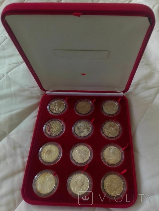 12 серебренных монет в бархатной коробке, фото №2
