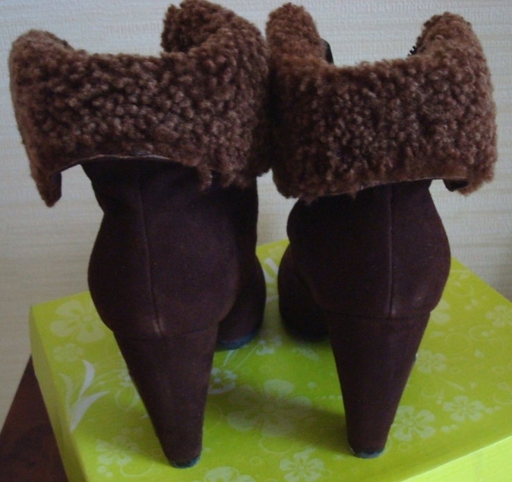 Зимние полусапоги женские нат замш овчина на каблуке шоколад, фото №6