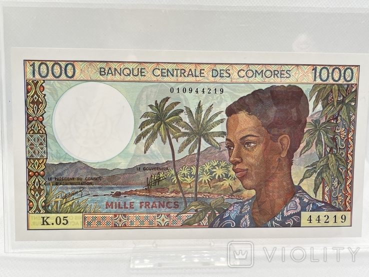 Набор банкнот Коморских островов, фото №7