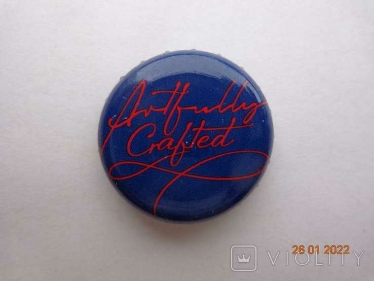 Beer cap "Bila Nich Artfully Crafted" blue (SUN InBev Ukraine, JSC "Chernihiv PK")