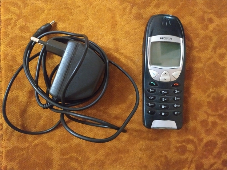 Мобильный телефон Nokia 6210, фото №3