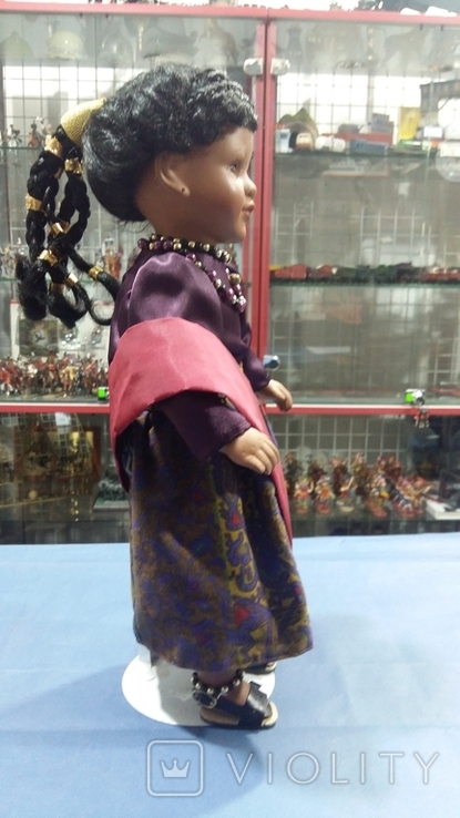 Большая стендовая кукла Африканка. Джаспер. Номерное Клеймо. Англия English Rose, фото №9