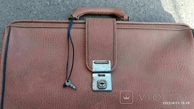 Old Briefcase with the key of the USSR..., photo number 2