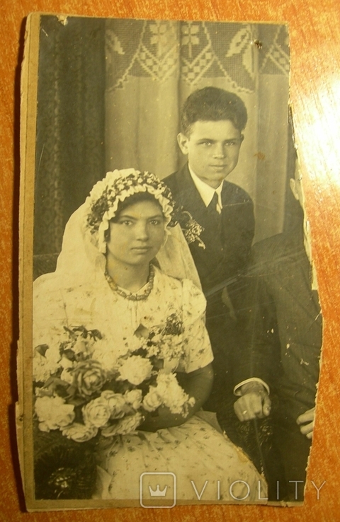 Фрагмент свадебного фото с красивой украинской невестой, фото №2