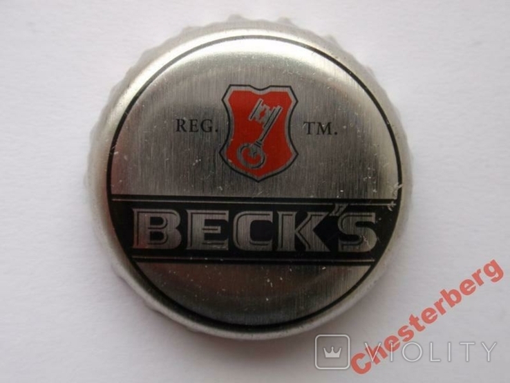 Пивная крышка "Beck's" серебристая (Brauerei Beck GmbH, Бремен, Германия)