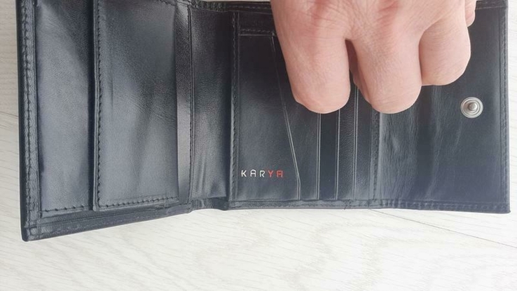 Жіночий шкіряний гаманець Karya (чорний), фото №6