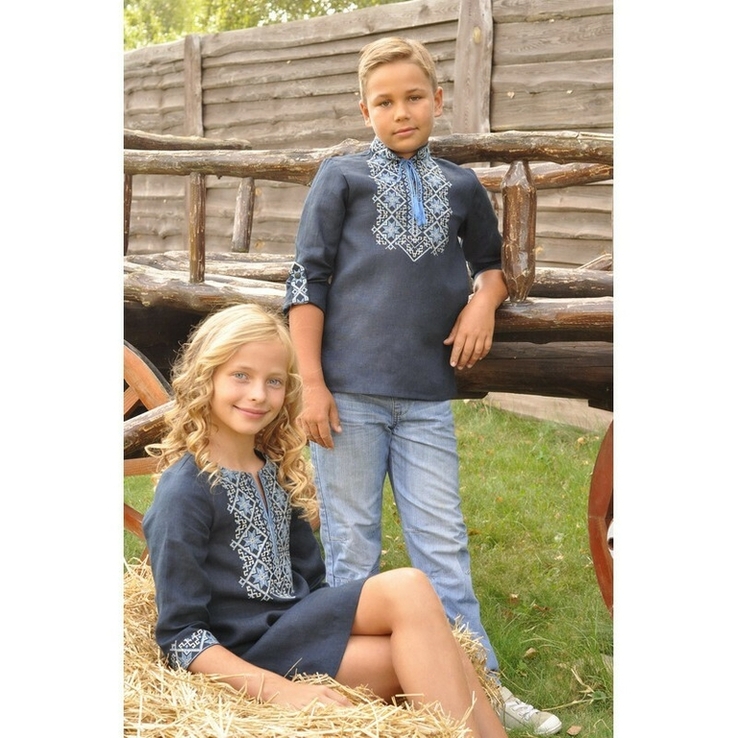 Дитяча вишита сорочка для хлопчика з синього льону, фото №4