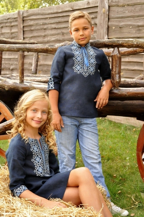 Дитяча вишита сорочка для хлопчика з синього льону, фото №7