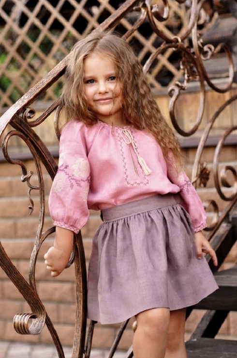 Ошатна дитяча блуза з натуральної тканини з вишивкою, numer zdjęcia 2
