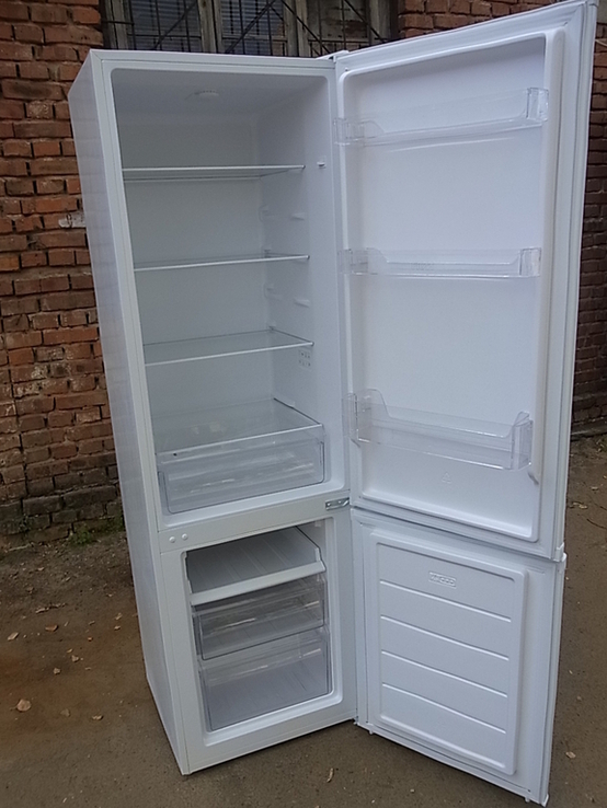 Холодильник PKM як Новий 180x54 см №-1 з Німеччини, photo number 4