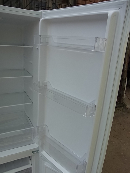 Холодильник PKM як Новий 180x54 см №-1 з Німеччини, фото №5