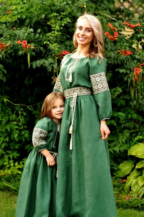 Сімейний комплект одягу з натурального льону з вишивкою в єдиному стилі, фото №5