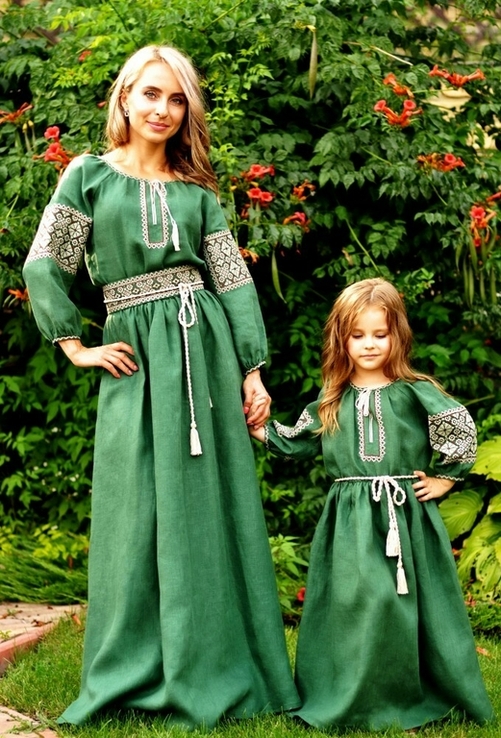 Сімейний комплект одягу з натурального льону з вишивкою в єдиному стилі, фото №6