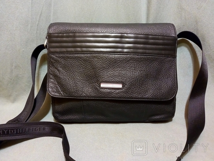 TOMMY HILFIGER Men's Numbered Bag Genuine Leather 33*29 cm