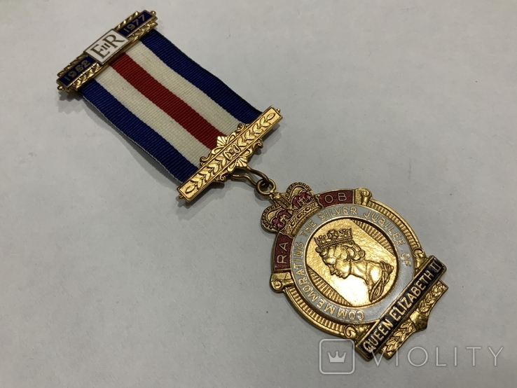 Медаль масонська 25 років на троні королеви Єлизавети II Великобританія, фото №4