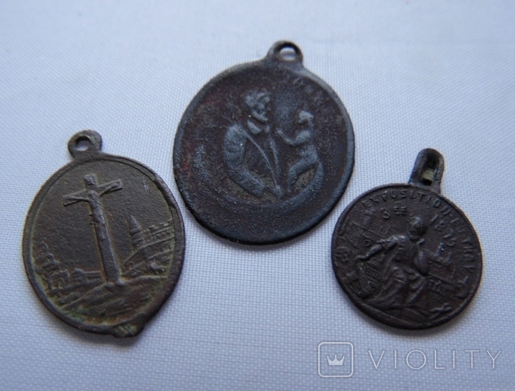 Религиозные медальоны