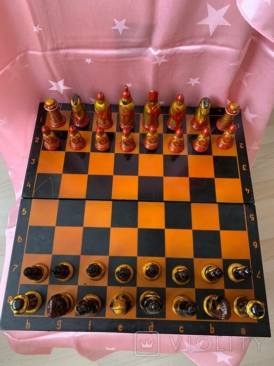 Souvenir chess. Times of the USSR