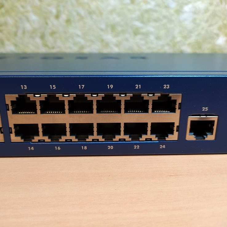 Коммутатор управляемый NETGEAR FS726T, photo number 10