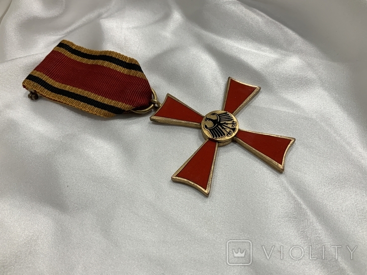 Орден За заслуги перед Федеративною Республікою Німеччина, фото №4