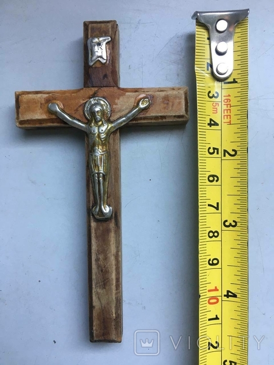 Крест деревянный с металлическим распятием, фото №7