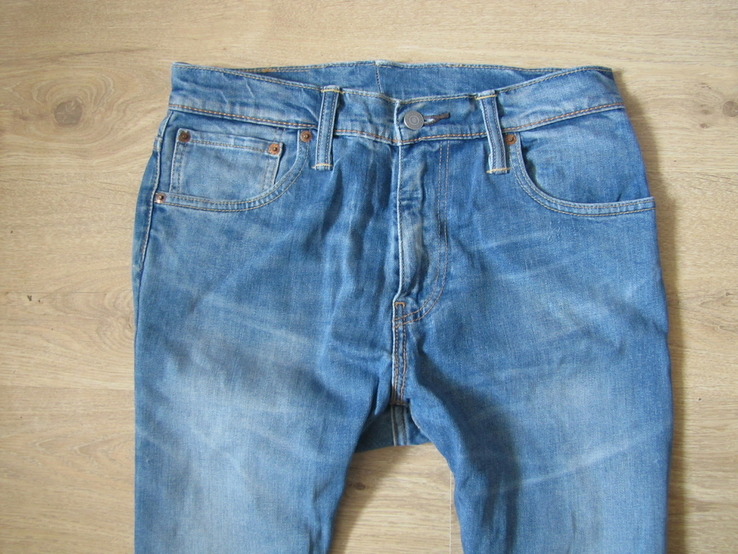 Модные мужские зауженные джинсы Levis 520 оригинал в отличном состоянии, фото №4