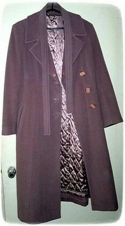 Зимнее женское пальто с меховым воротом., фото №7
