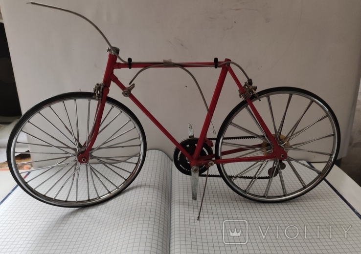 Модель шоссейного велосипеда, фото №2