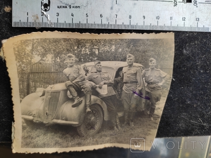 Group photo of servicemen near a captured Audi car., photo number 6