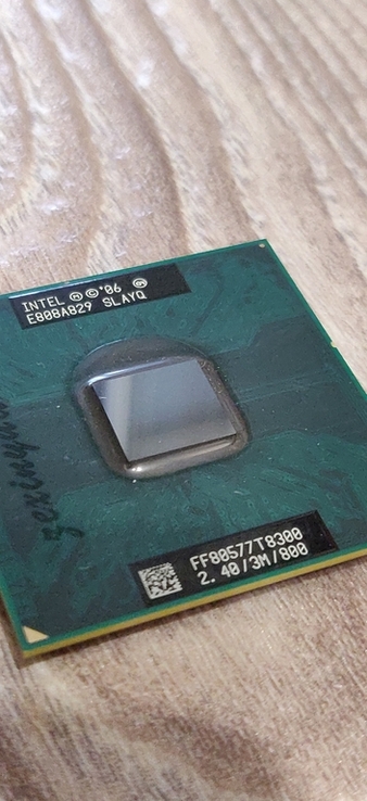 Топ Процессор Intel T8300 (mPGA478) 2.4GHz 800Mhz 3MB, фото №3