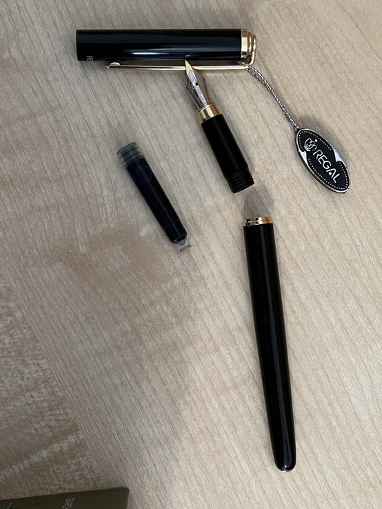 Ручка перова Regal Чорна, фото №6