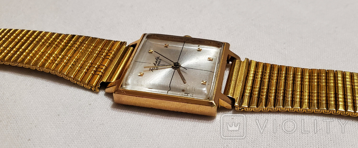 Позолоченые часы Ракета на механизме 2209 с позолоченным браслетом Петродворец ссср., фото №5
