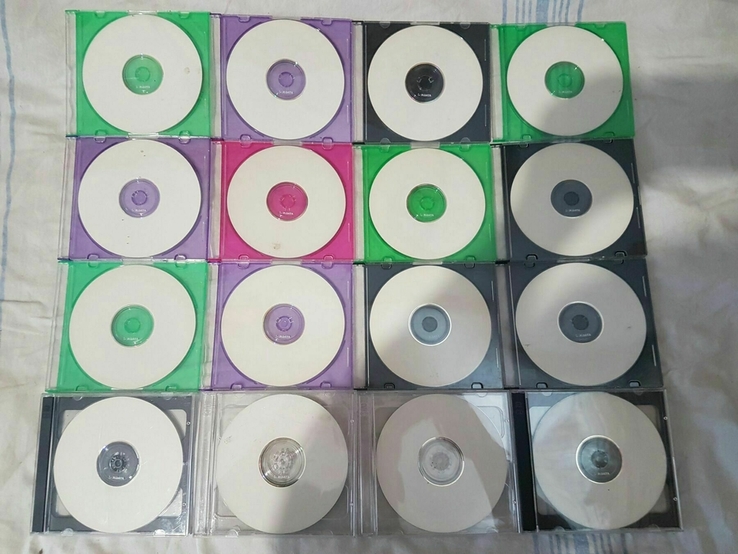 Чистие новые диски для записи 55 штук, фото №4