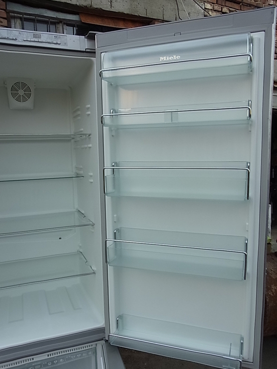 Холодильник MIELLE No Frost 198x60 см №-8 з Німеччини, numer zdjęcia 5