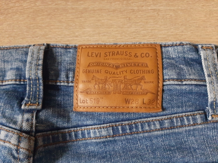 Модные мужские зауженные джинсы Levis 519 оригинал в хорошем состоянии, фото №9