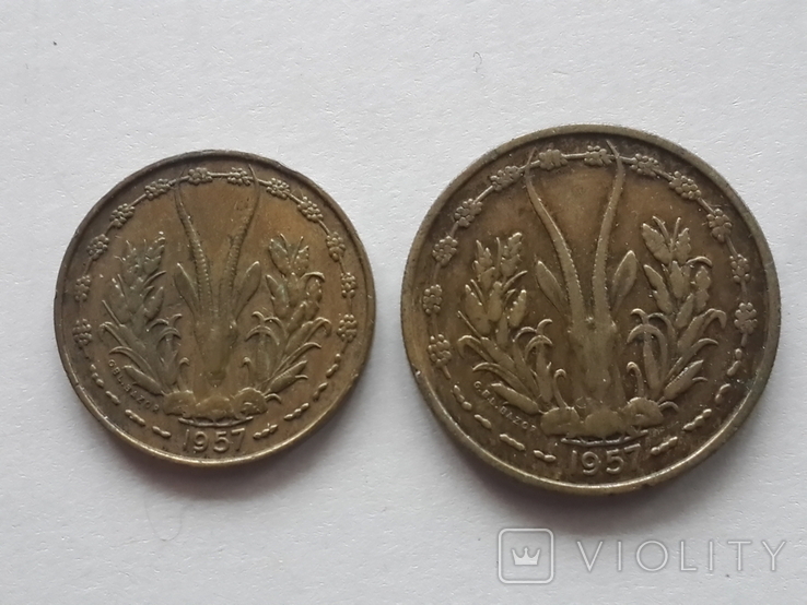 Французское Того: 10, 25 франков 1957 года, фото №2