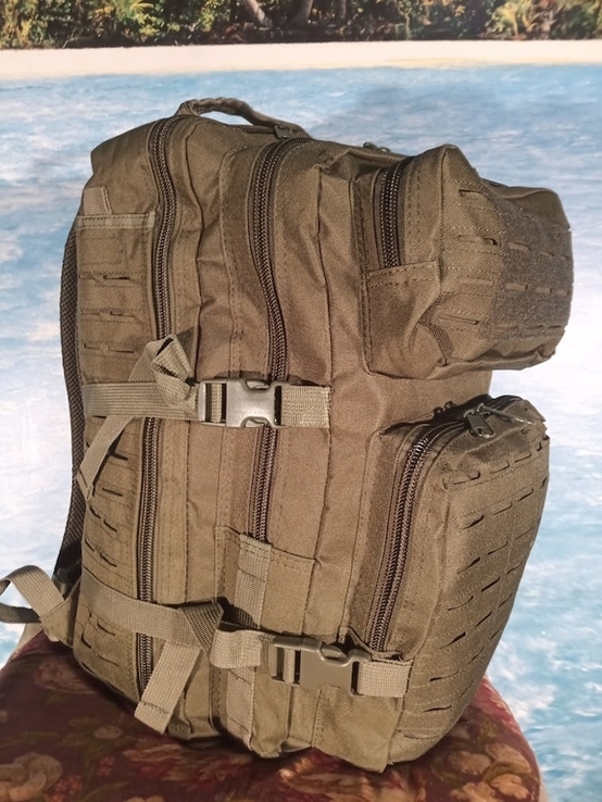 Рюкзак тактический военный 45 литров прочная ткань и фурнитура цвета хаки, фото №2