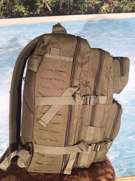 Рюкзак тактический военный 45 литров прочная ткань и фурнитура цвета хаки, фото №4