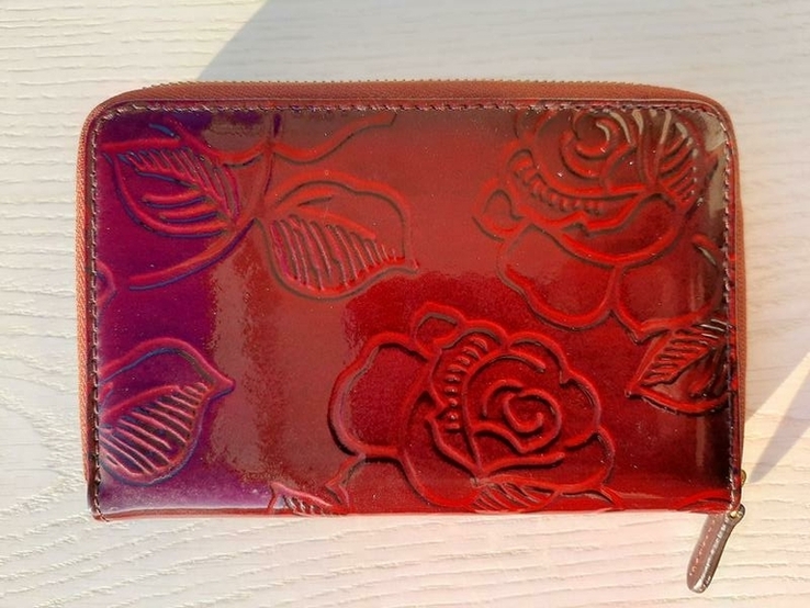 Женский кожаный кошелек HASSION на молнии (лакированная кожа, бордовый), фото №3