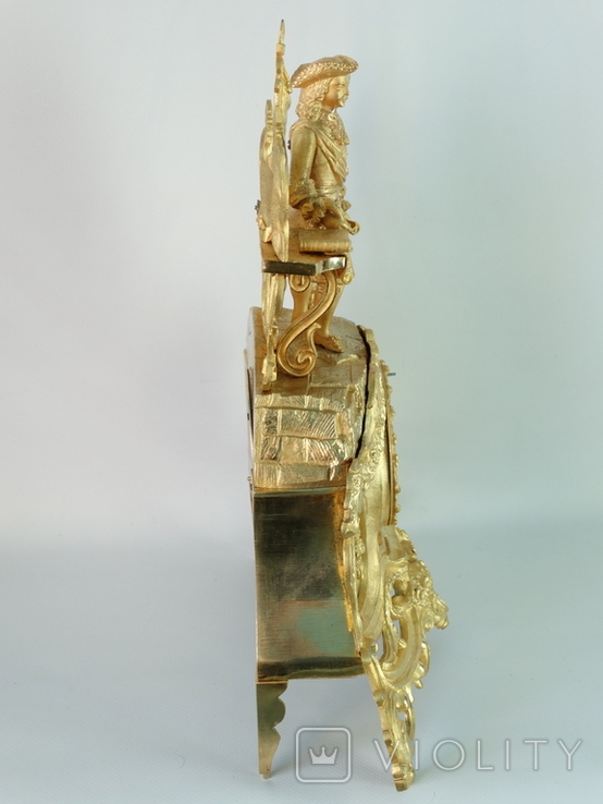Камінний бронзовий годинник в розкішній позолоті з королем Людовіком XIV, фото №3