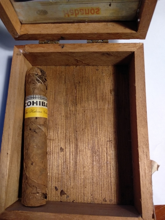 Сигара Cohiba + бокс на 10 сигар