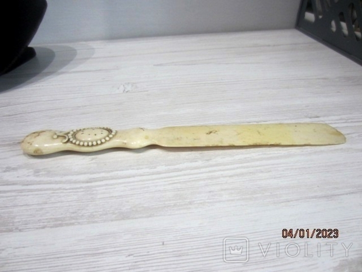 Ivory knife, photo number 2