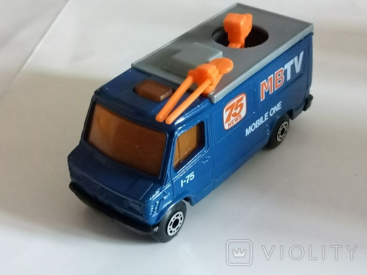 Модель Mercedes Benz TV news truck, Matchbox, photo number 3