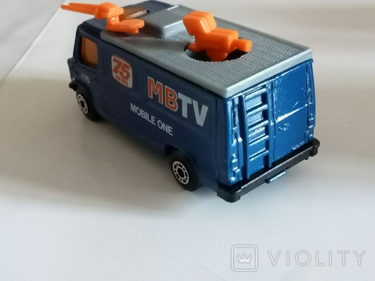 Модель Mercedes Benz TV news truck, Matchbox, photo number 5