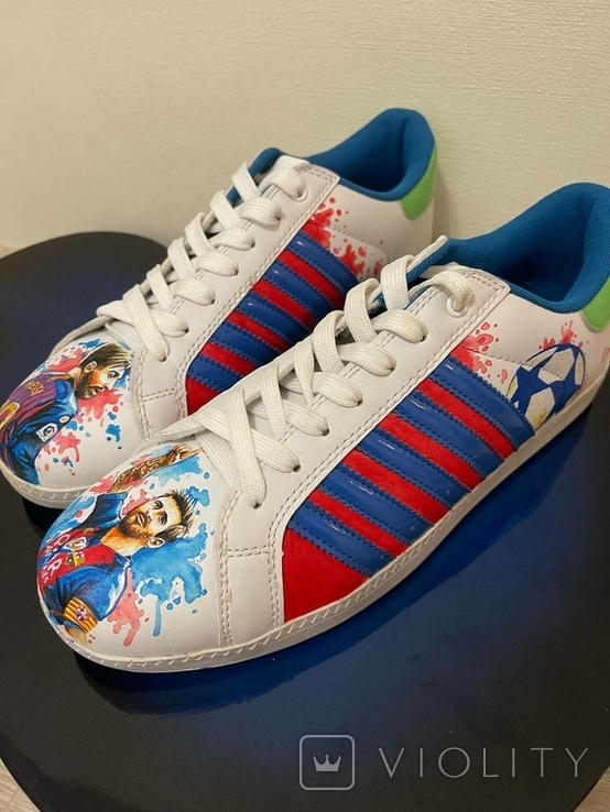 Collectible sneakers (hand-painted by the artist), photo number 3
