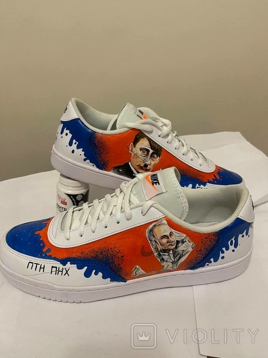 Collectible sneakers (hand-painted by the artist), photo number 6