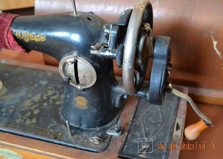 Portable sewing machine "Podolskaya, PMZ named after Kalinin". Manual drive. USSR. Working No. 2, photo number 8